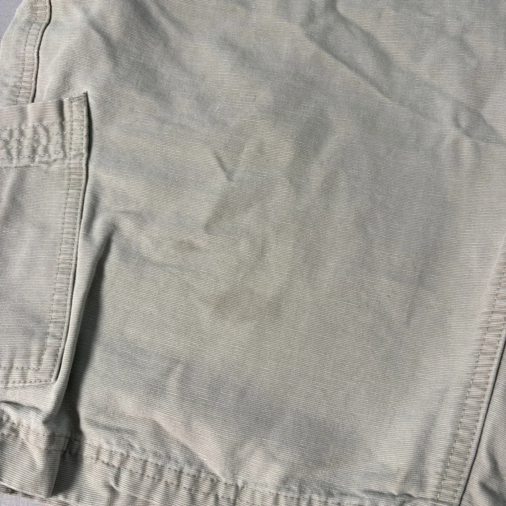 Columbia Men's Beige Canvas Cargo Shorts Cotton Button Pockets Logo 11L